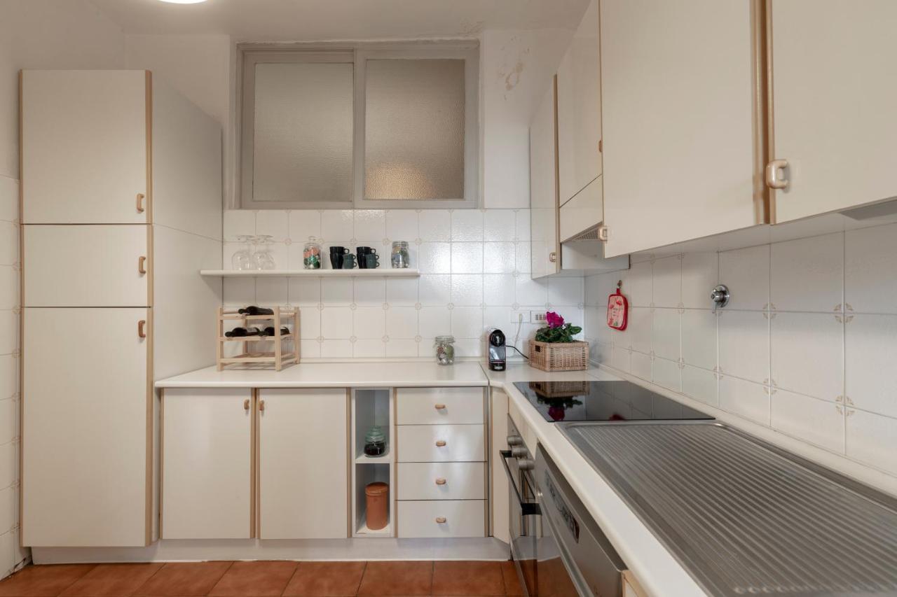 Barbadori Tower Apartment Firenze Bagian luar foto